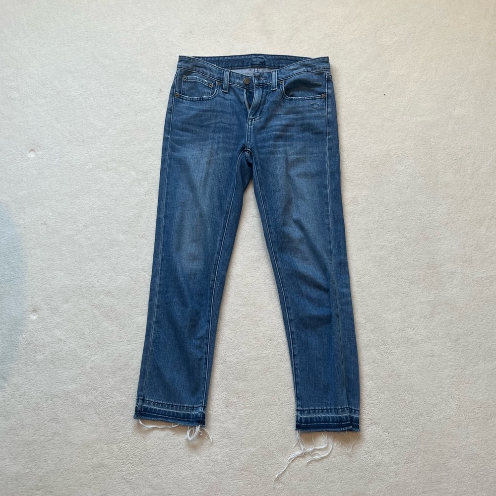 Vineyard Vines Cropped Blue Jeans